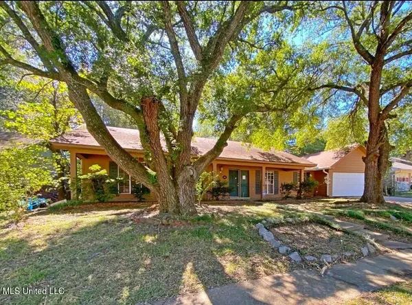 1608 Melrose Place, Clinton, MS 39056