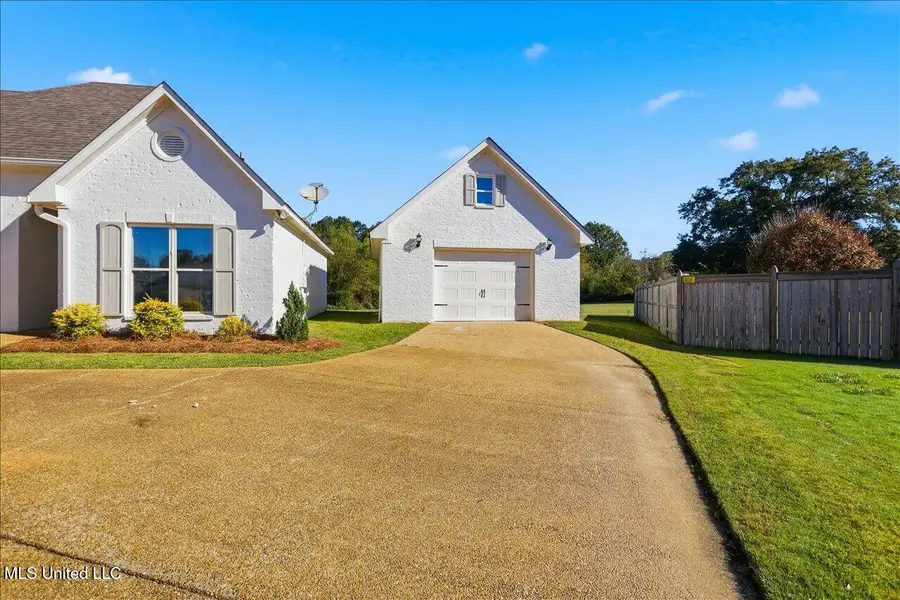 227 Clubview Circle, Pearl, MS 39208 - Image #3