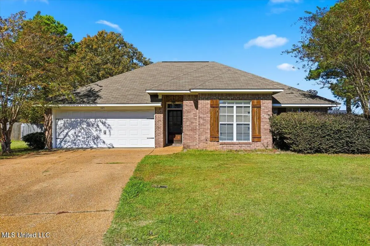 425 Fenway Drive, Brandon, MS 39047 - Image #1
