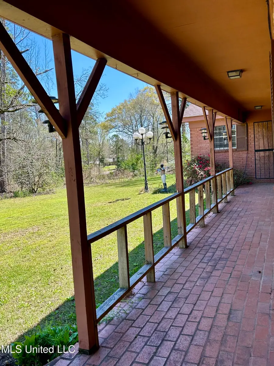 27 Dogwood Drive, Silver Creek, MS 39663 - Image #2