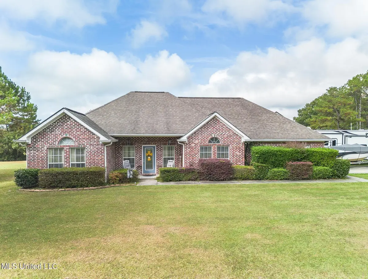 12009 Circle G Ranch Road, Picayune, MS 39466 - Image #1