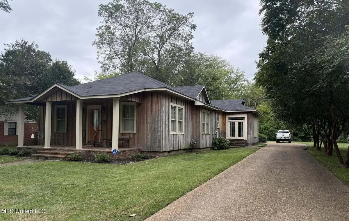 103 Park Avenue, Indianola, MS 38751 - Image #1