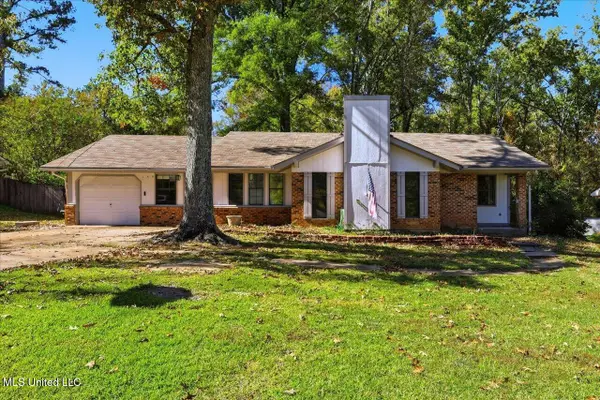 149 Oak Park Drive, Forest, MS 39074
