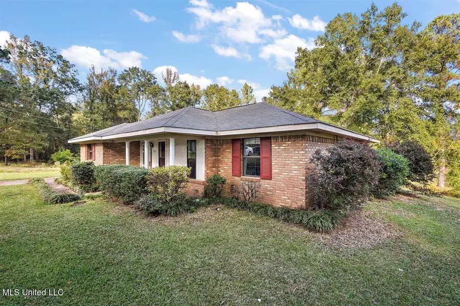 820 Memorial Drive, Braxton, MS 39044 - Image #2