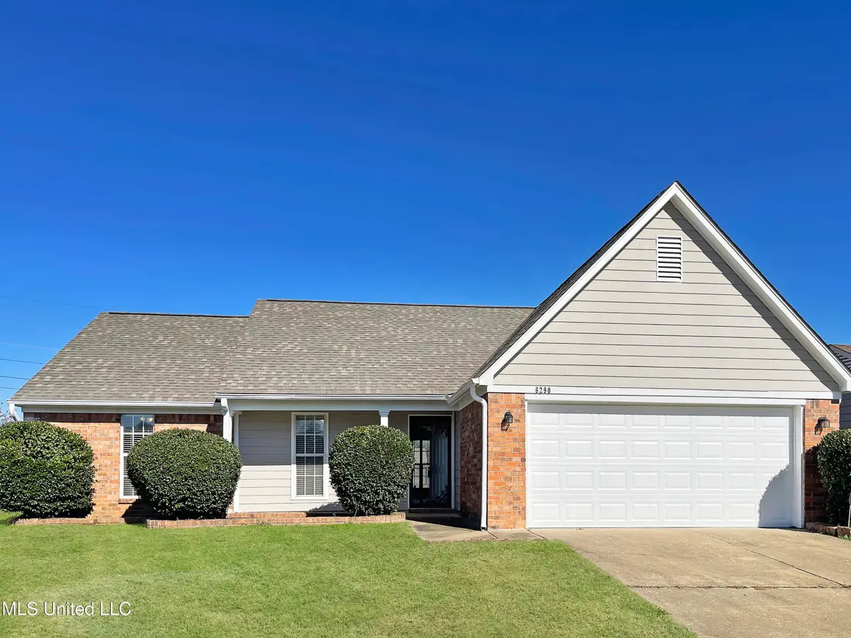6290 E Oak Run Drive, Olive Branch, MS 38654 - Image #1