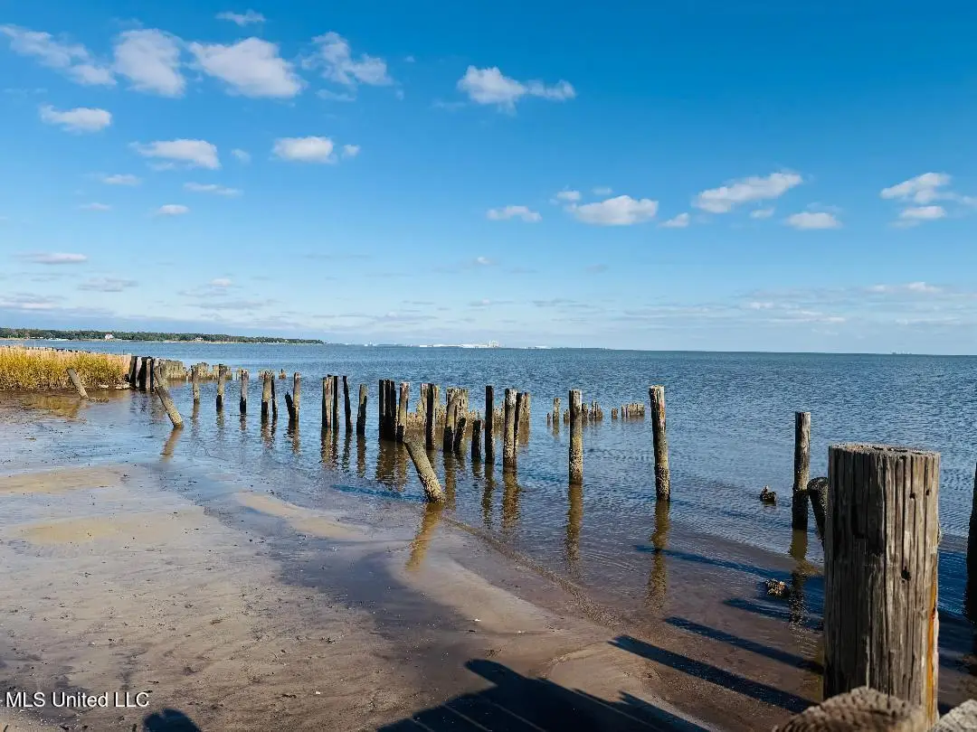4216 Beach Boulevard, Ocean Springs, MS 39564 - Image #1