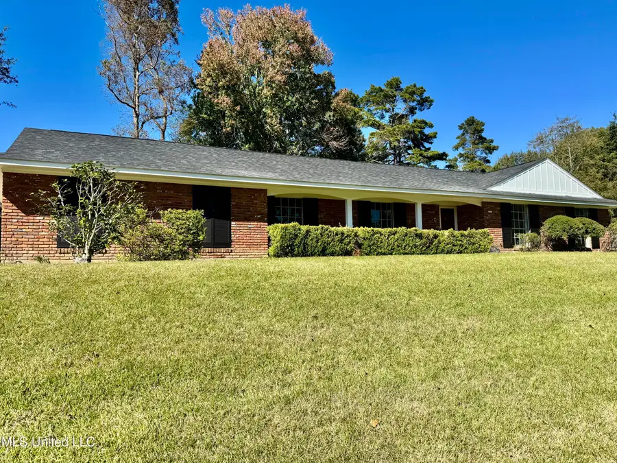 124 Mansfield Drive, Natchez, MS 39120 - Image #2