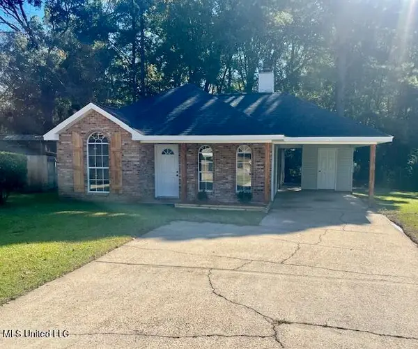 1113 Cabbott Lane, Richland, MS 39218