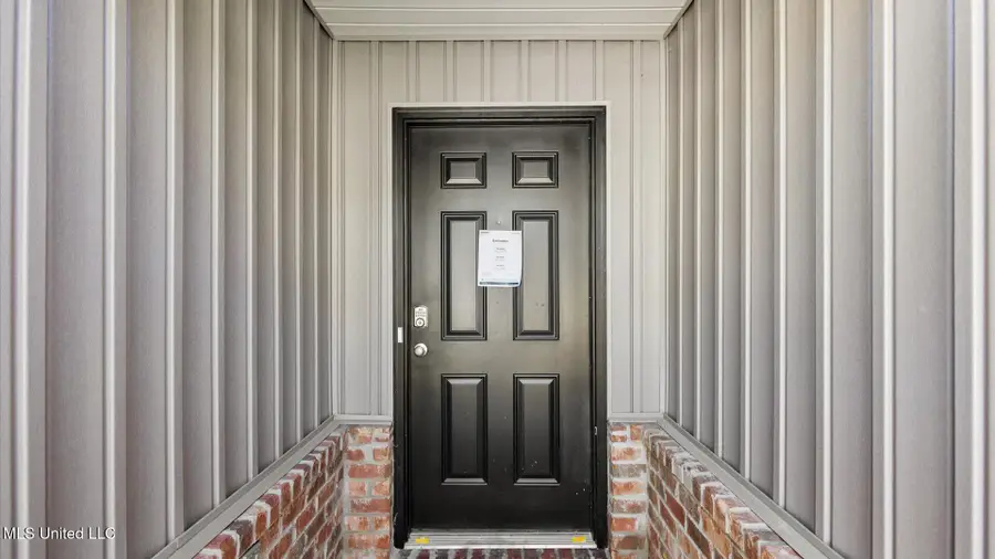 252 Raulston Drive, Byram, MS 39272 - Image #2