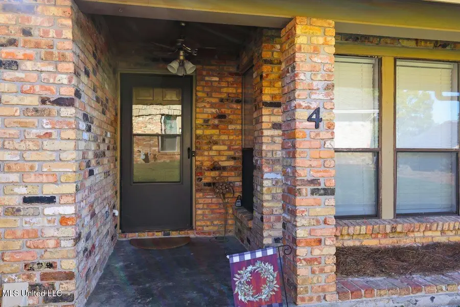 4 Club Oaks Circle, Pearl, MS 39208 - Image #3