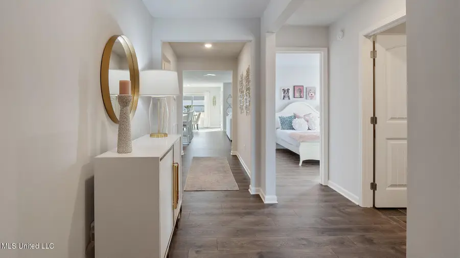 4 S Thorn Tree Street, Byhalia, MS 38611 - Image #3
