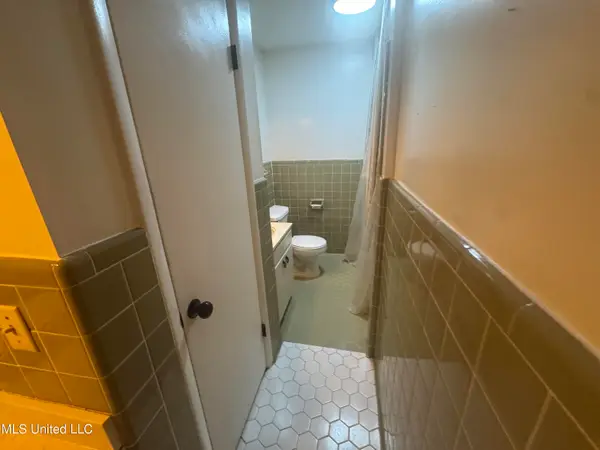 222 N Heard Street, Senatobia, MS 38668