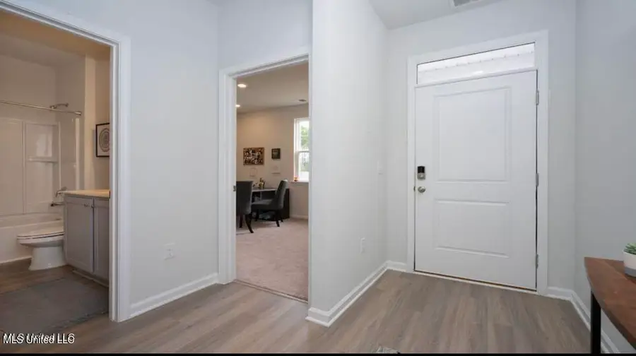 14 S Thorn Tree Street, Byhalia, MS 38611 - Image #3