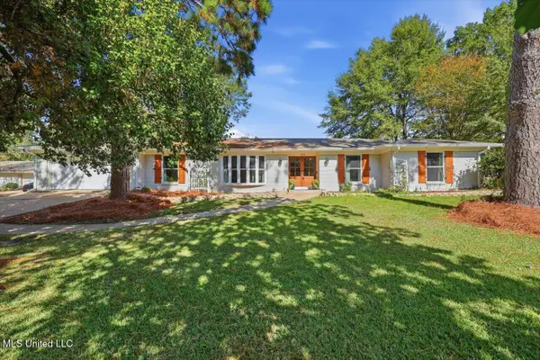 144 Rollingwood Drive, Jackson, MS 39211