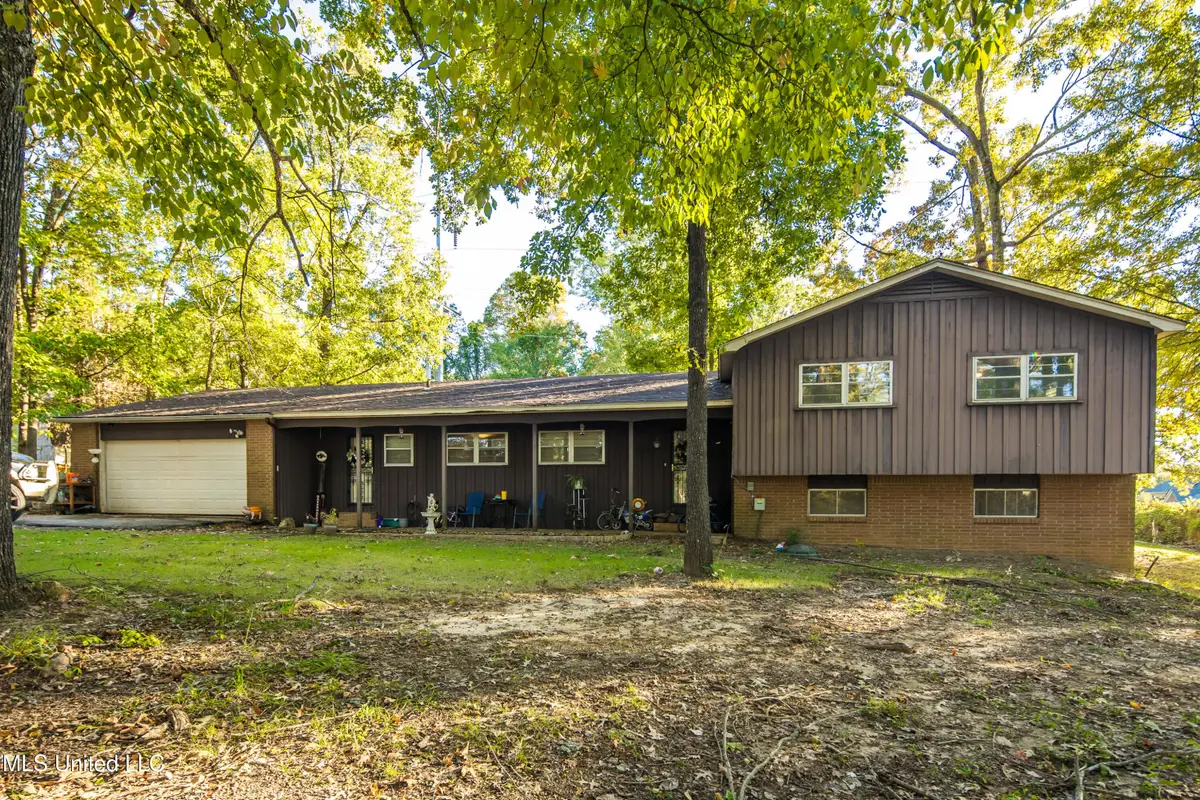 1777 E Starlanding Road, Nesbit, MS 38651 - Image #1