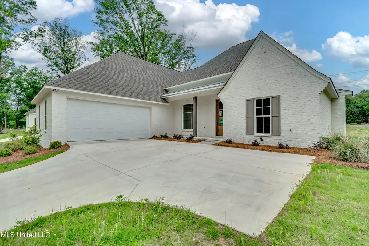 124 Grayson Way, Madison, MS 39110 - Image #1