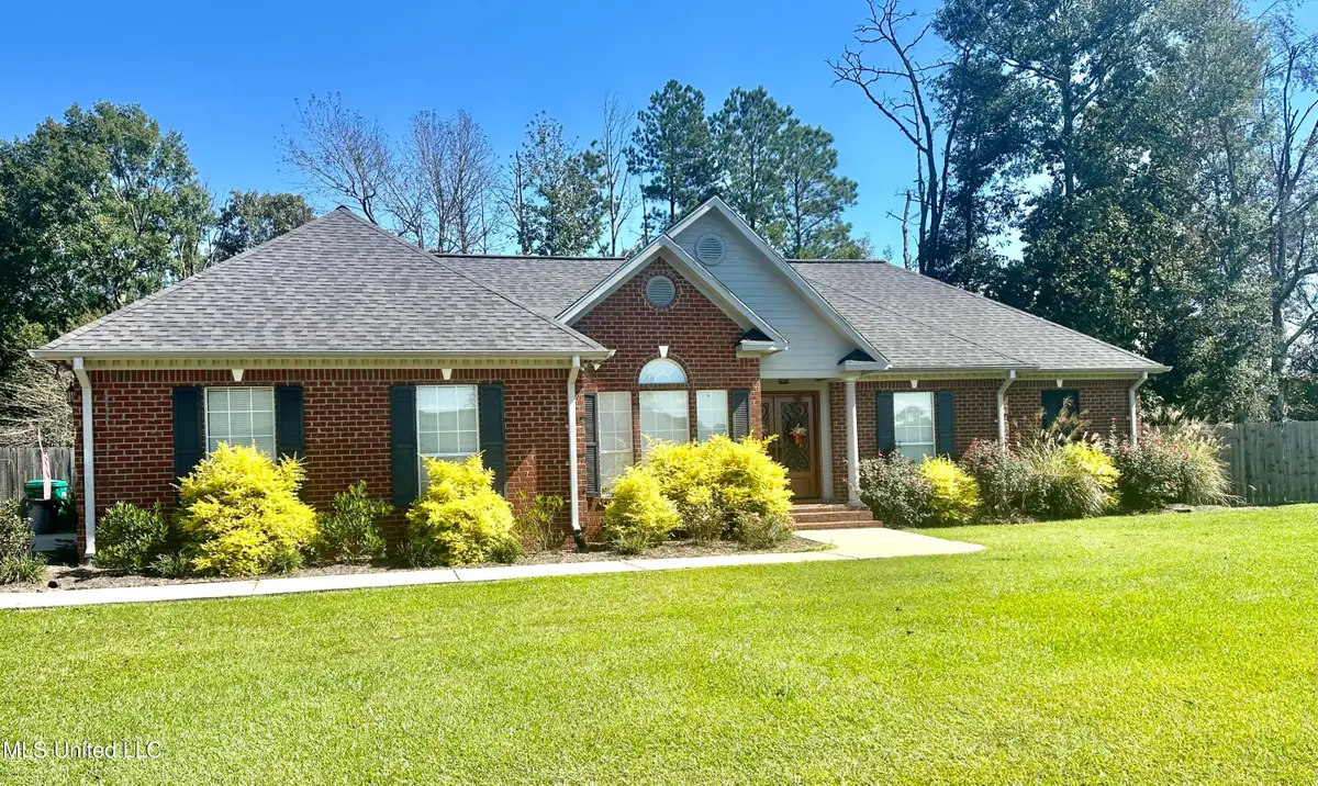 300 NW Lakeside Lane, Brookhaven, MS 39601 - Image #1