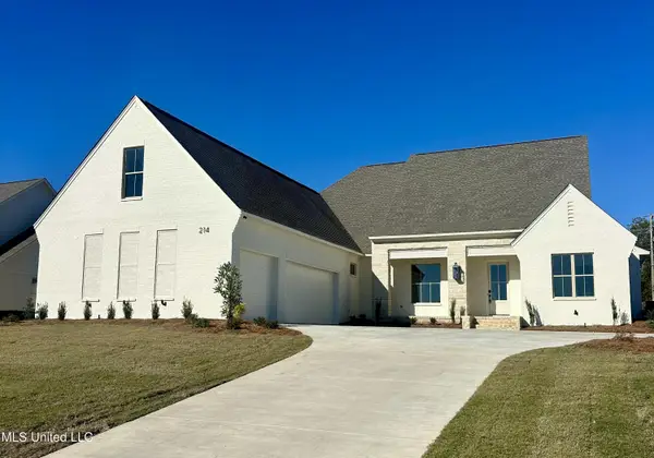 214 Parke Drive, Ridgeland, MS 39157