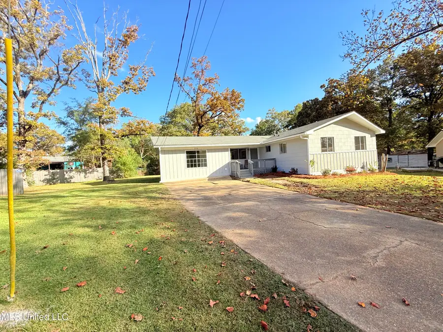 250 Maxine Circle, Pearl, MS 39208 - Image #2