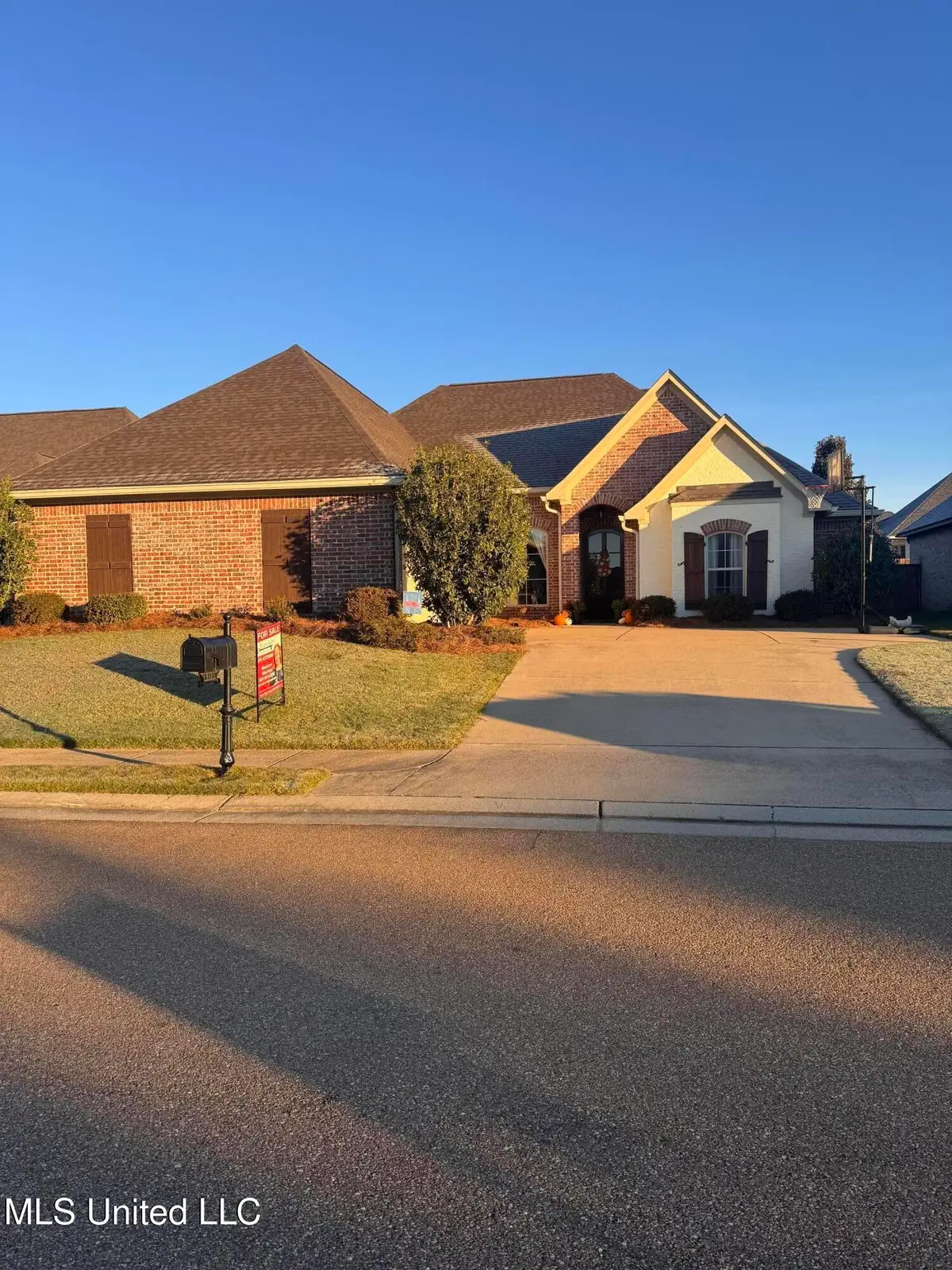 910 Abundance Crossing, Flowood, MS 39232 - Image #1