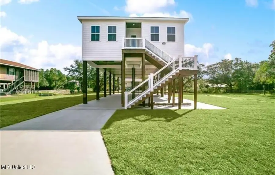 37 Good Street, Bay Saint Louis, MS 39520 - #2