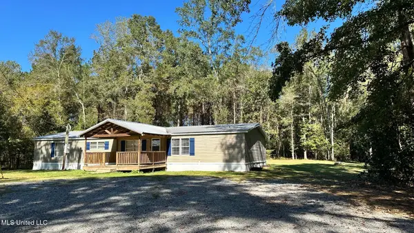 203 Goodman Road, Pelahatchie, MS 39145