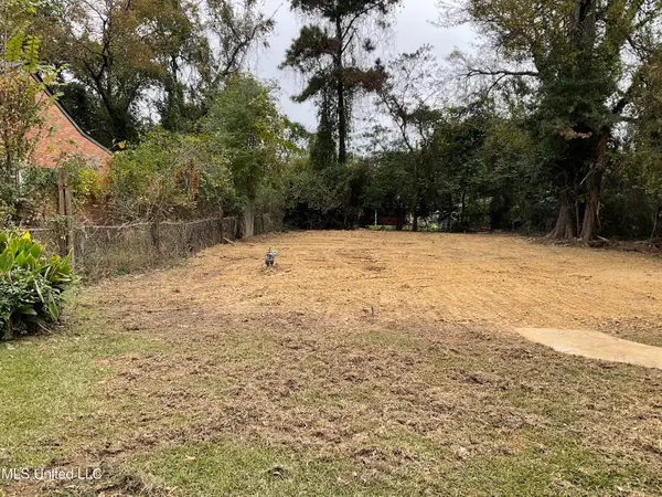 1516 Booker Street, Jackson, MS 39204