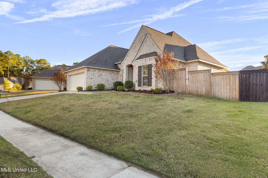 155 Magnolia Place Circle, Brandon, MS 39047 - Image #2
