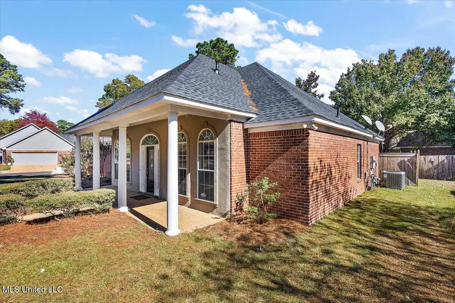 1006 Riverchase North Drive, Brandon, MS 39047 - Image #2