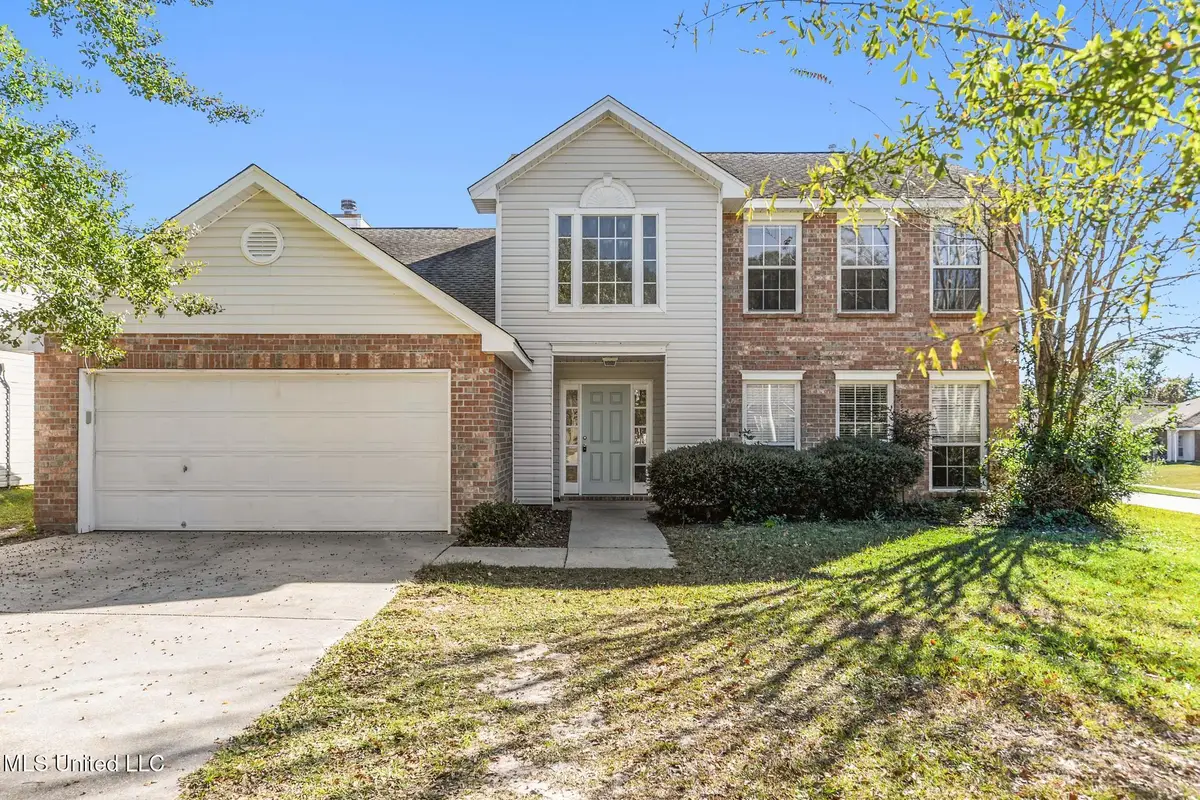 860 Brentwood Drive, Biloxi, MS 39532 - Image #1