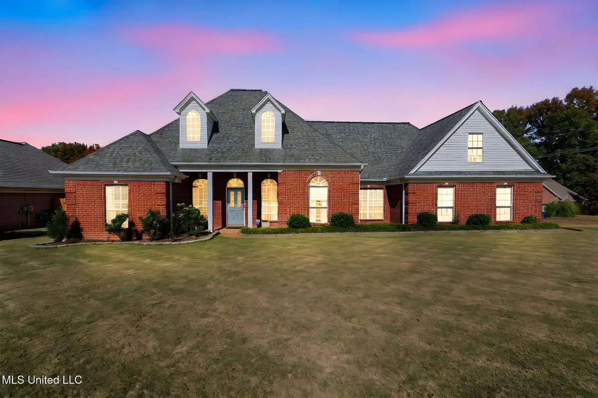 208 Elkwood Lane, Hernando, MS 38632 - Image #1