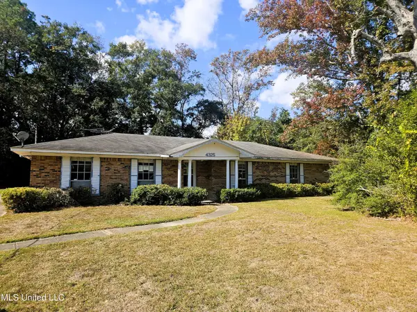 4325 Robinway Drive, Moss Point, MS 39563