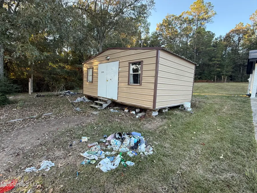 206 Vineyard Loop, Moselle, MS 39459 - Image #2