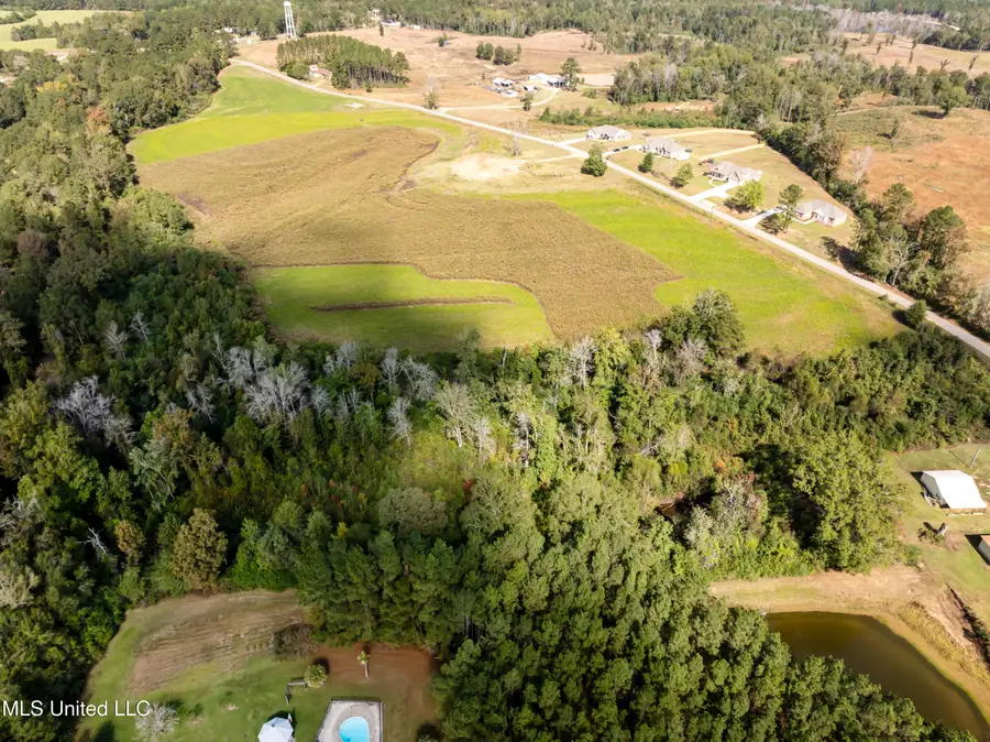 257 Higgins Road, Sumrall, MS 39482 - Image #3