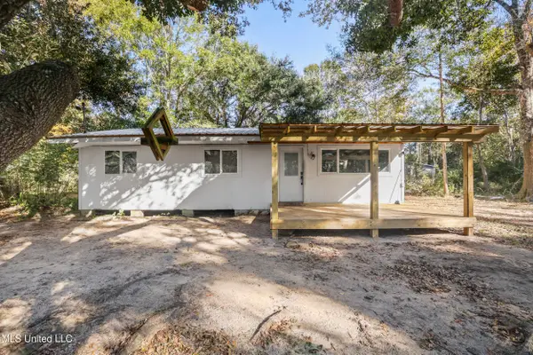 2200 Inabinette Road, Vancleave, MS 39565