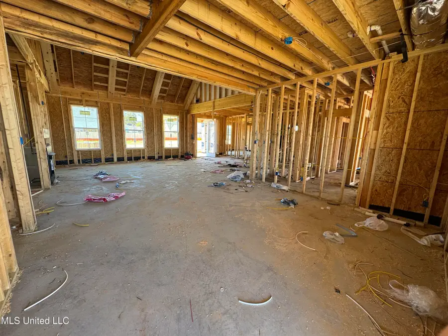 122 Adriane Cove, Nesbit, MS 38651 - Image #2