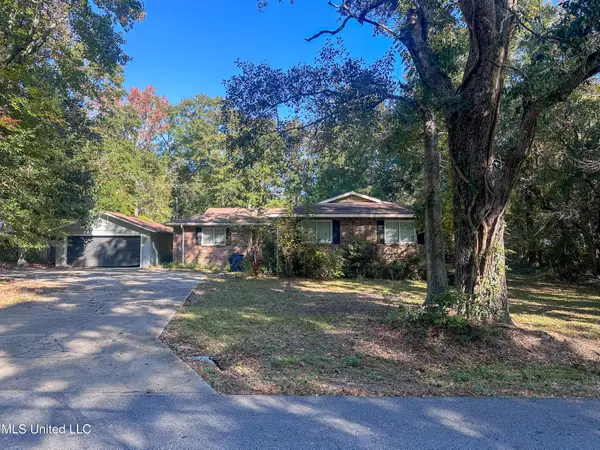 9500 Marina Avenue, Ocean Springs, MS 39564