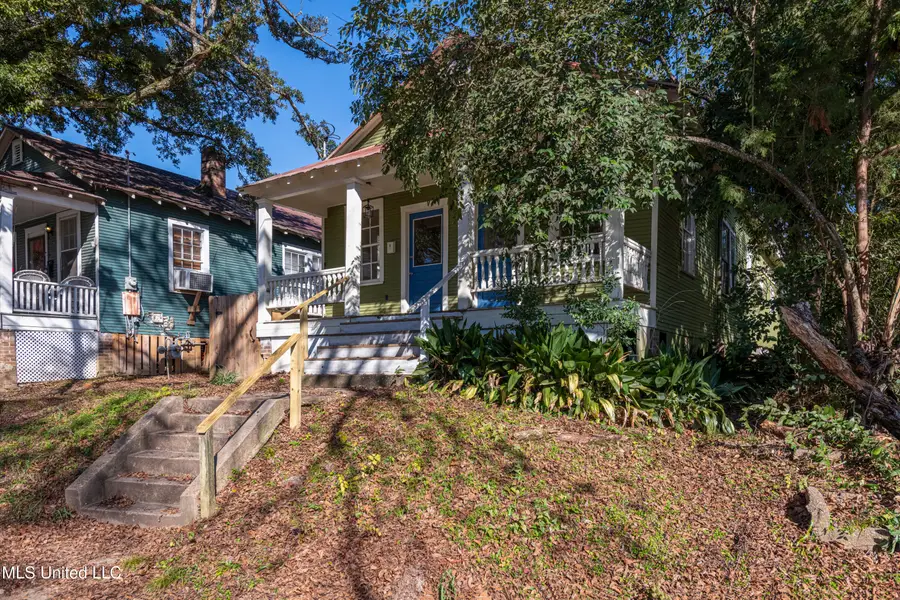 207 Saint Mary Street, Natchez, MS 39120 - Image #2