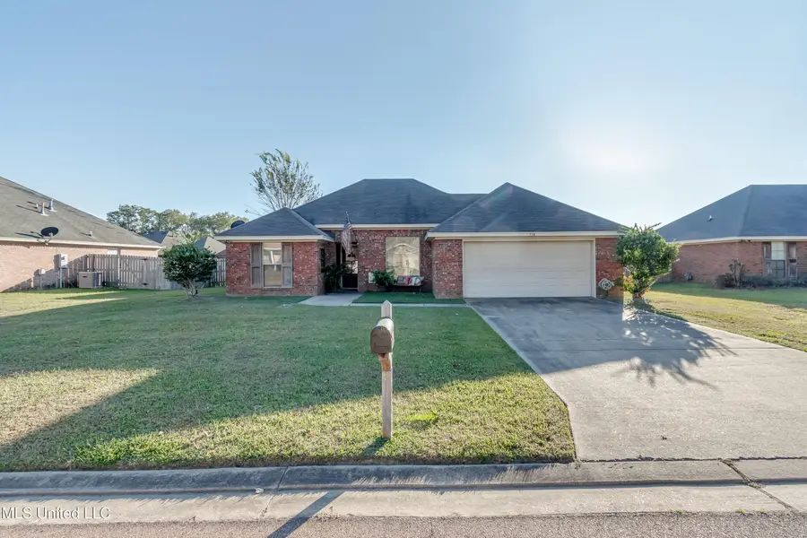 534 Oak Park Circle, Pearl, MS 39208 - Image #2