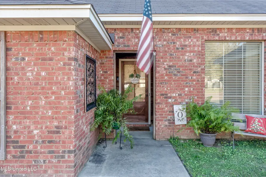 534 Oak Park Circle, Pearl, MS 39208 - Image #3