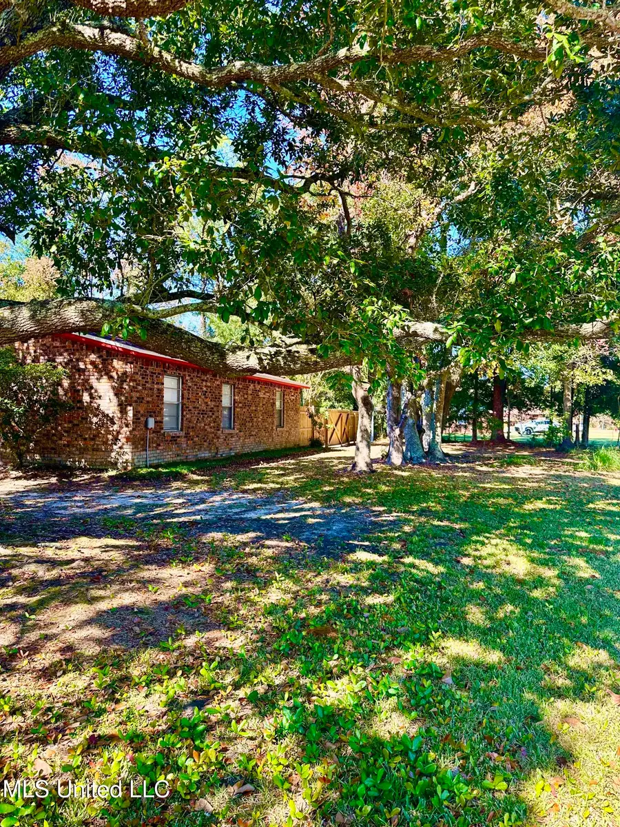 15300 Lansing Drive, Biloxi, MS 39532 - Image #3