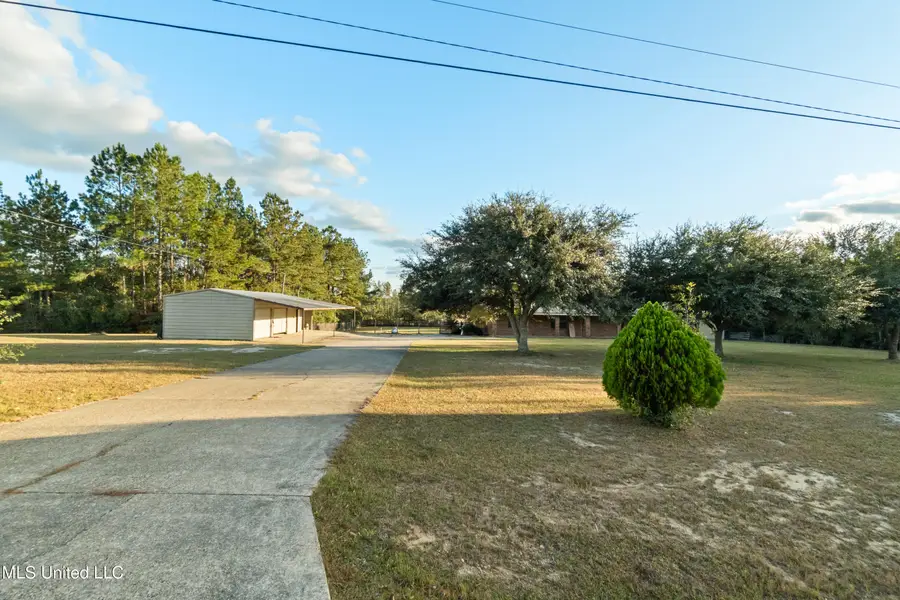 98 Country Heritage Road, Poplarville, MS 39470 - Image #2