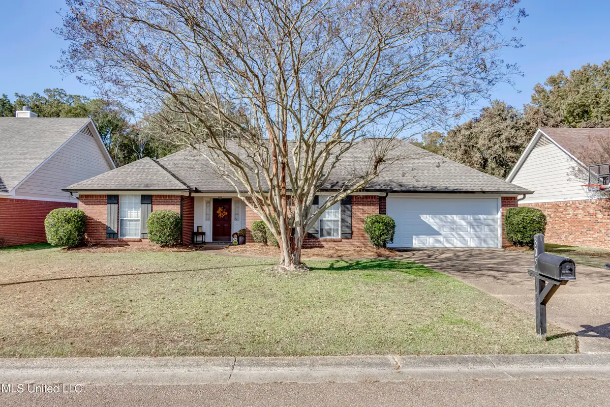 305 Hemlock Drive, Flowood, MS 39232 - Image #1