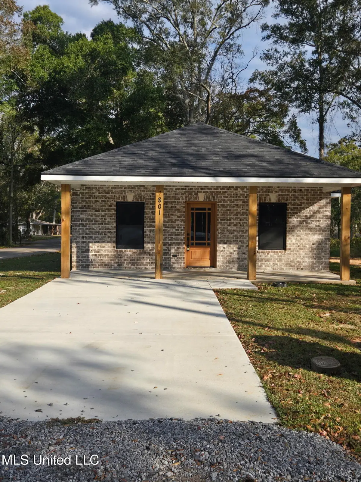 801 Fourth Street, Picayune, MS 39466 - Image #1