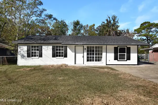 5659 S Rose Drive, Moss Point, MS 39563