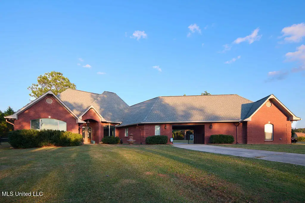 114 Sky Meadow Road, Flora, MS 39071 - Image #1