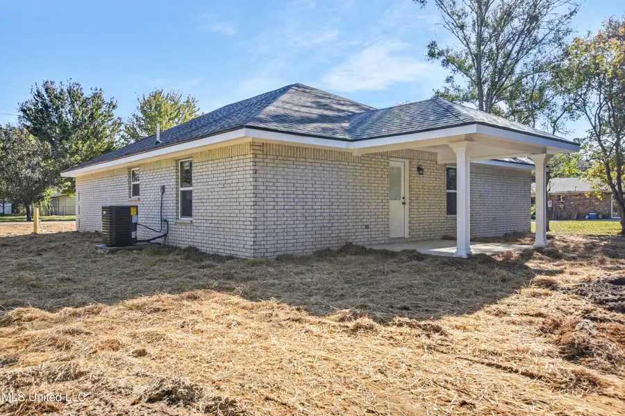 9764 Wilkerson Circle, Moss Point, MS 39562 - Image #2