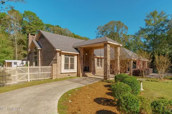 18 Woodchuck Drive, Hattiesburg, MS 39402