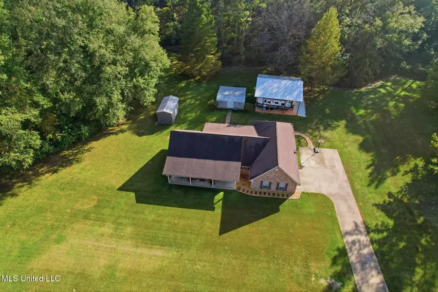 1012 Eight Point Drive, Summit, MS 39666 - Image #3