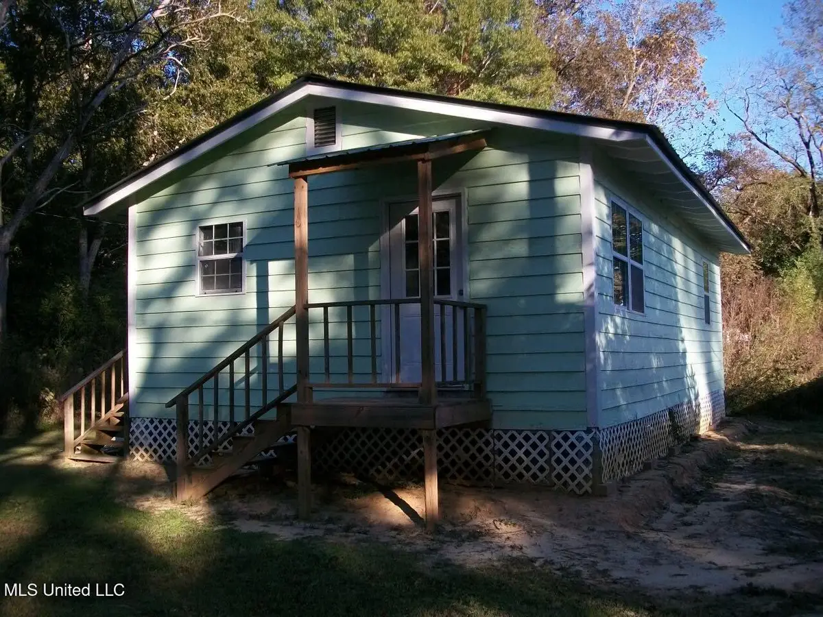 113 F Circle, Bude, MS 39630 - Image #1